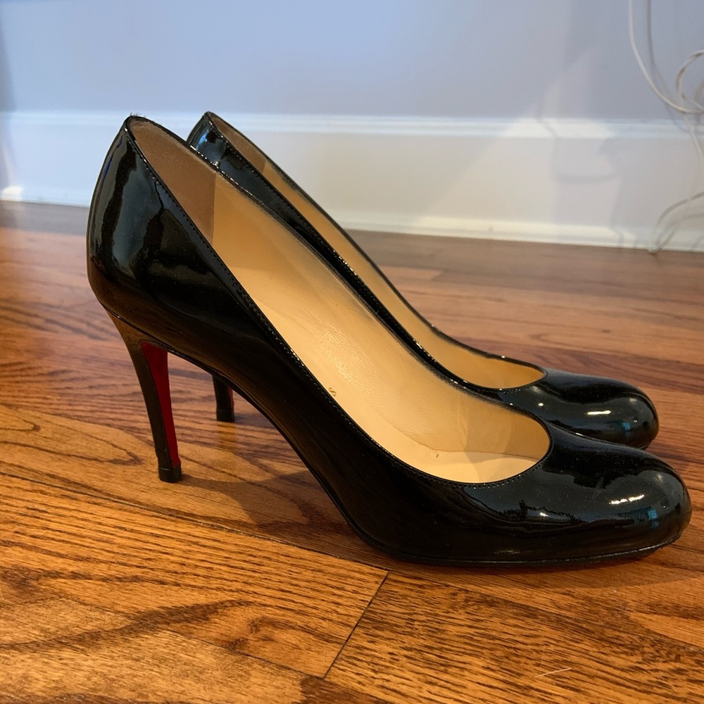 Christian Louboutin Black Pumps